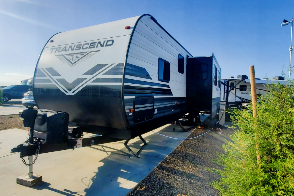 [11] Stress Free RVs - 2021 XXL - Transcend Xplor - 2BR 2BA Bunk