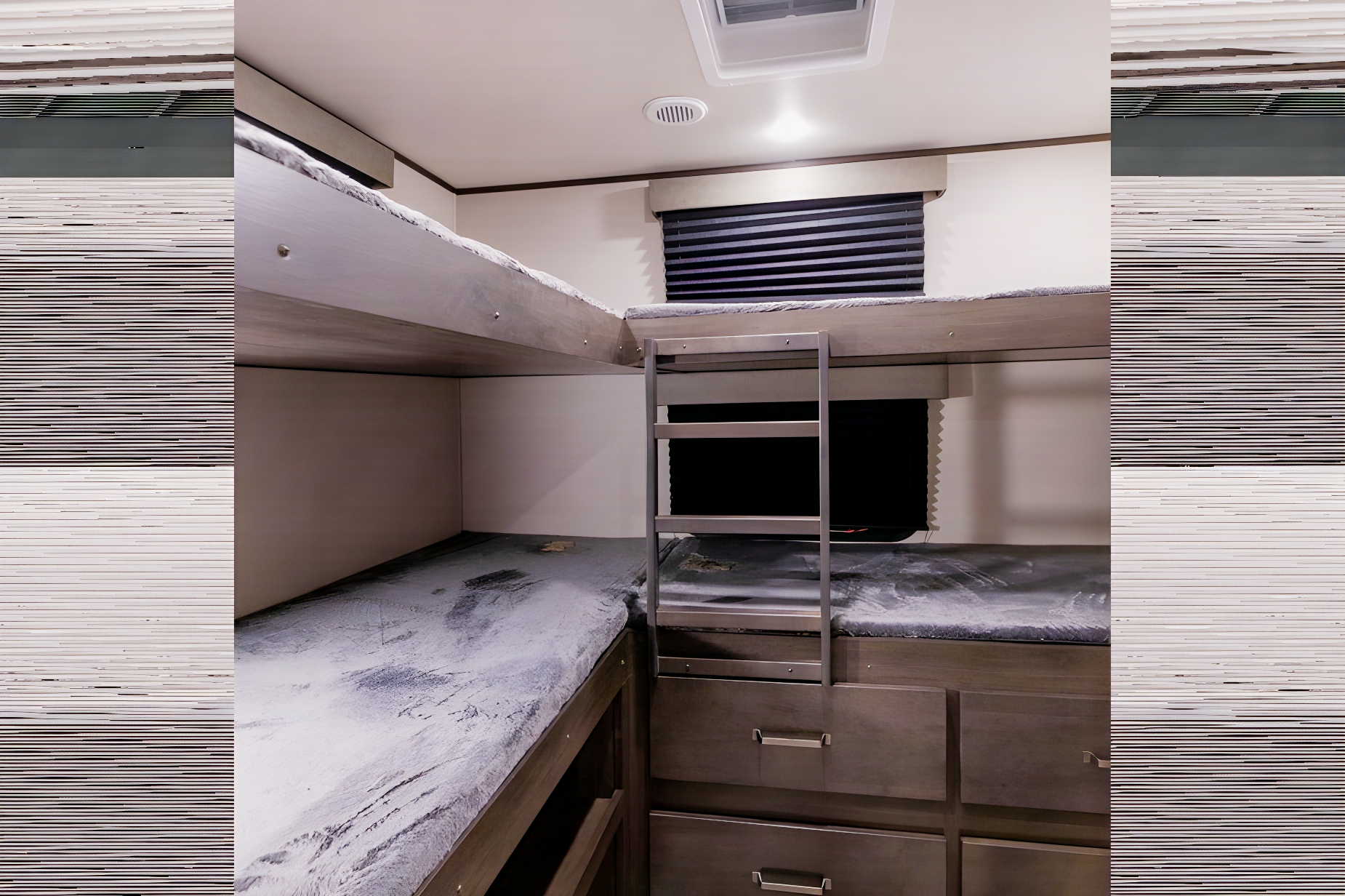 [11] Stress Free RVs - 2021 XXL - Transcend Xplor - 2BR 2BA Bunk