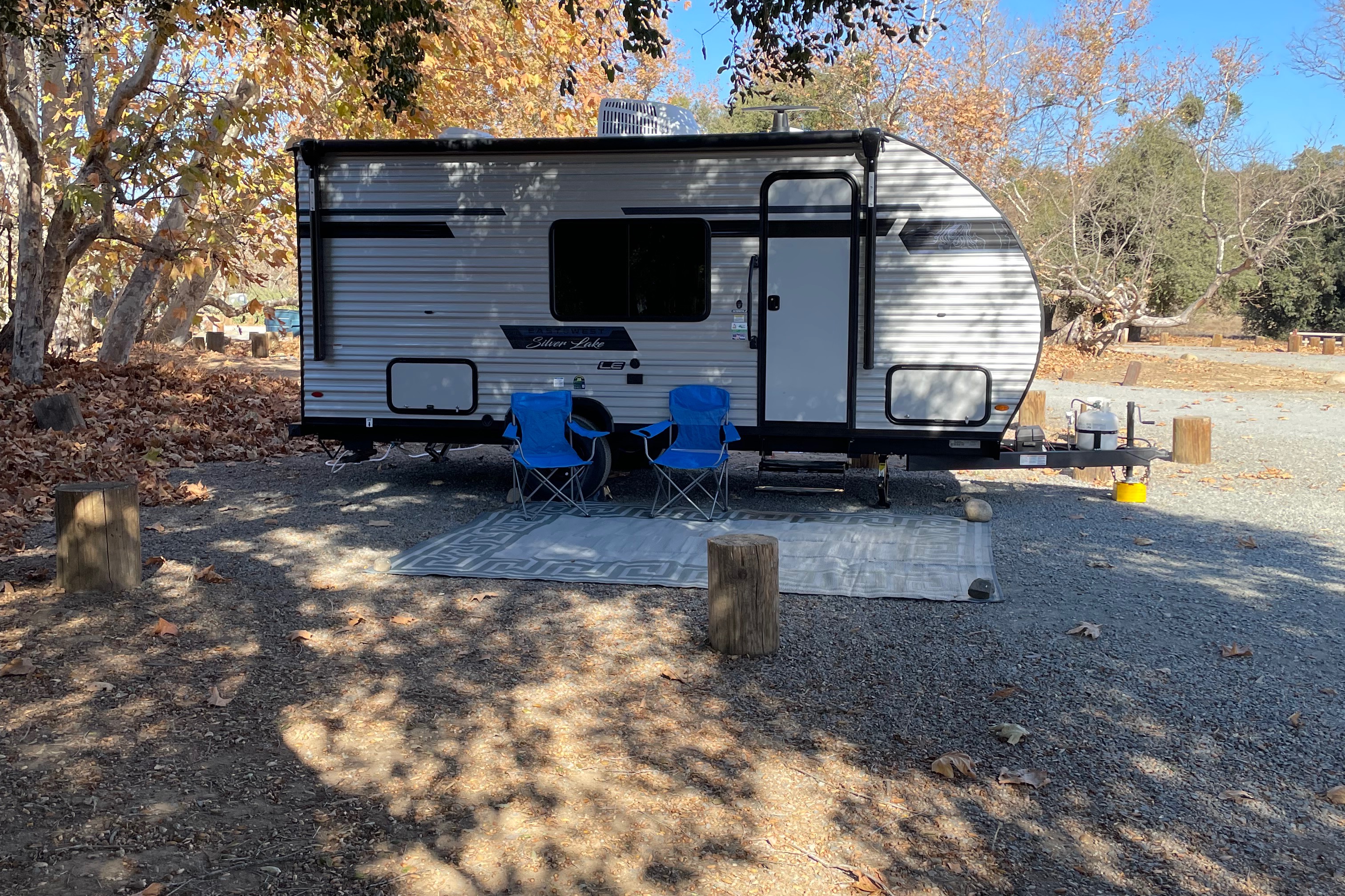 Forest River Silver Lake LE 1610BHLE Travel Trailer