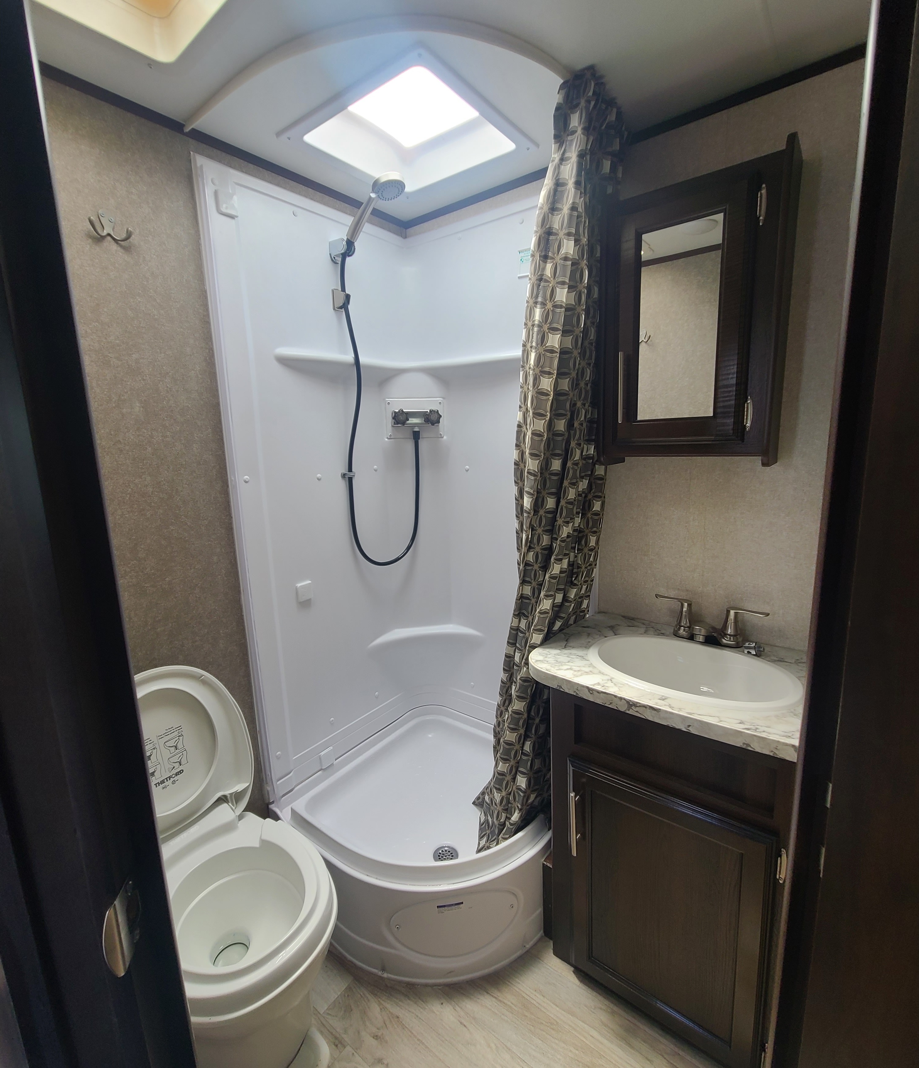 WoW  Jayco X17Z Hybride