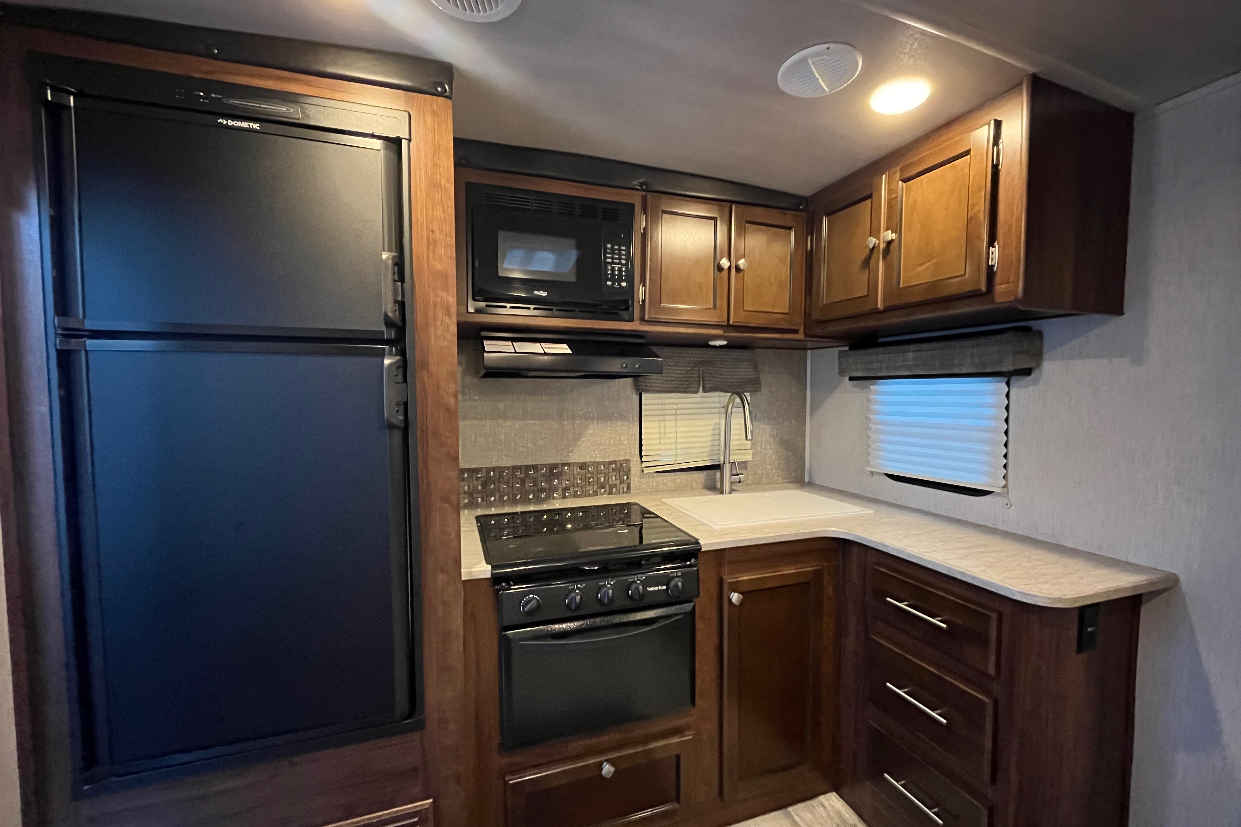 Nish’s Spacious Heartland Wilderness  Travel Trailer