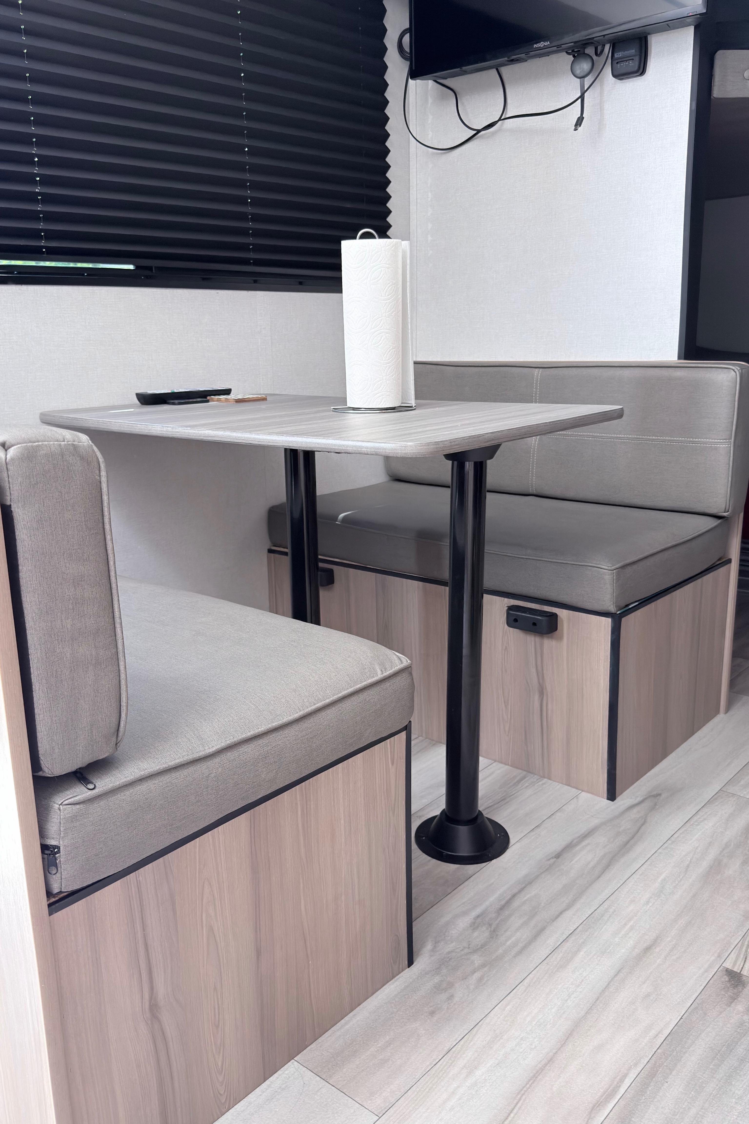 Aaron's Keystone Coleman 23bwe Travel Trailer