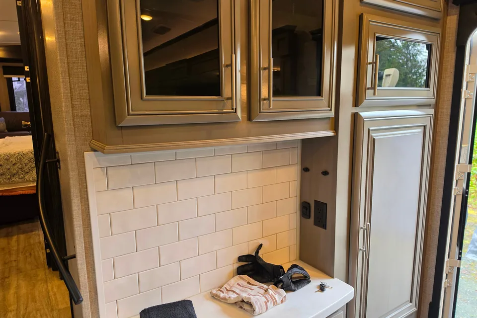 Kal's Jayco Pinnacle 36 Foot Fifth Wheel