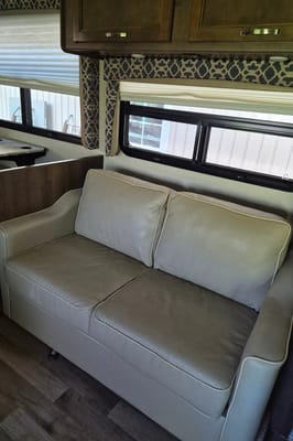 Brenda's Jayco Redhawk Class C