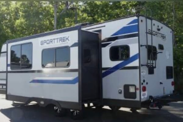 Jean Sebastien Venture Sporttrek Roulotte