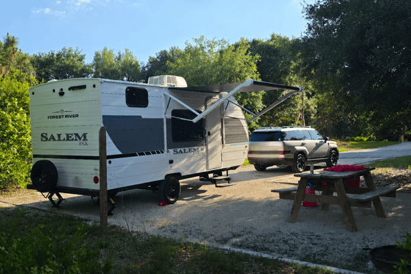 Cute and Effortless RV (Delivery Only) *GRAND OPENING SPECIAL*