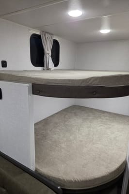 Cute and Effortless RV (Delivery Only) *GRAND OPENING SPECIAL*
