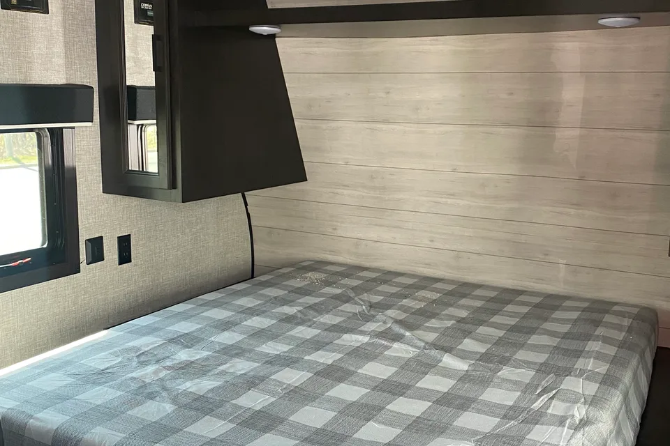 Easy tow trailer