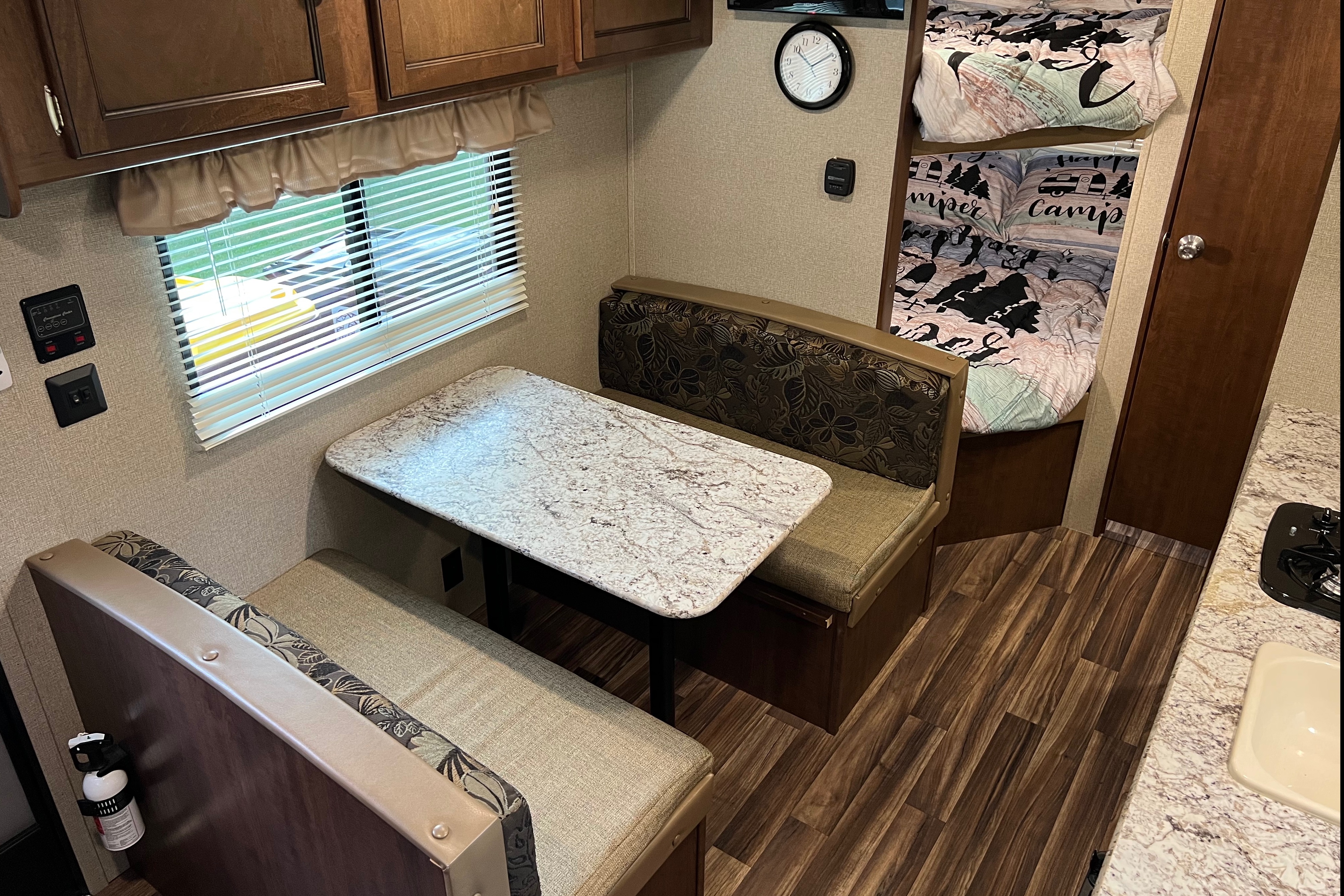 Ron and Joanne’s Keystone Hideout Single Axle 185LHS Travel Trailer