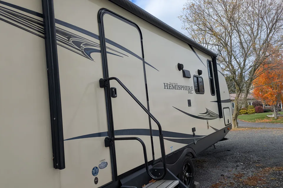 Tony's Forest River hemisphere Travel Trailer