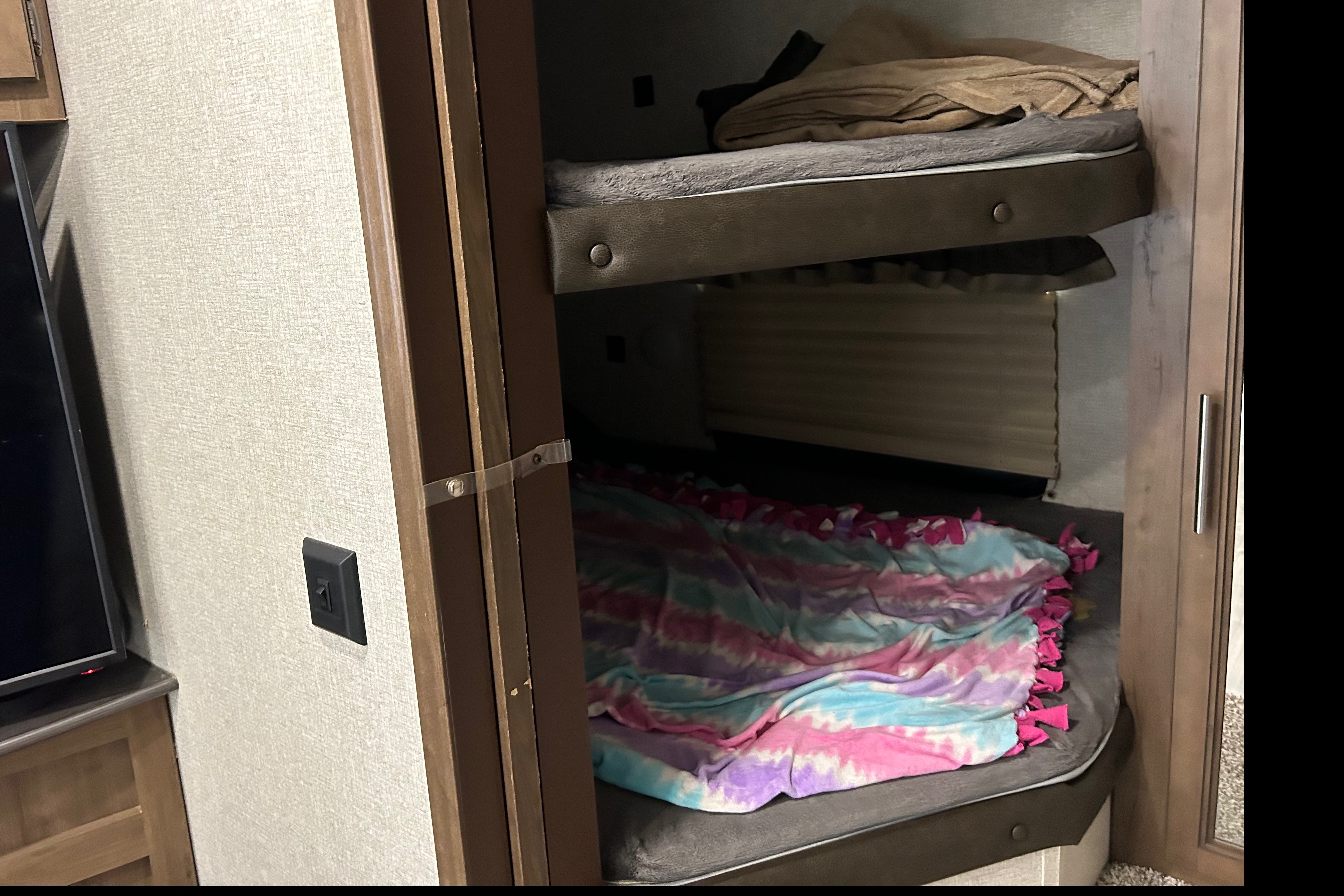 Justin's Keystone Fifth Wheel bunkhouse
