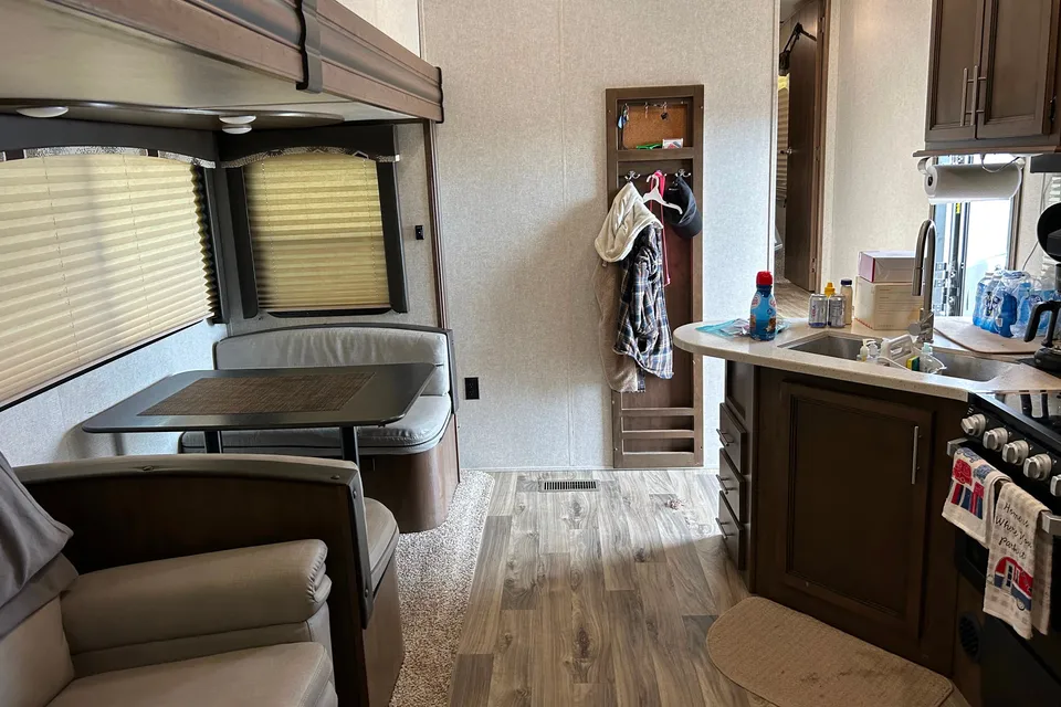 Justin's Keystone Fifth Wheel bunkhouse
