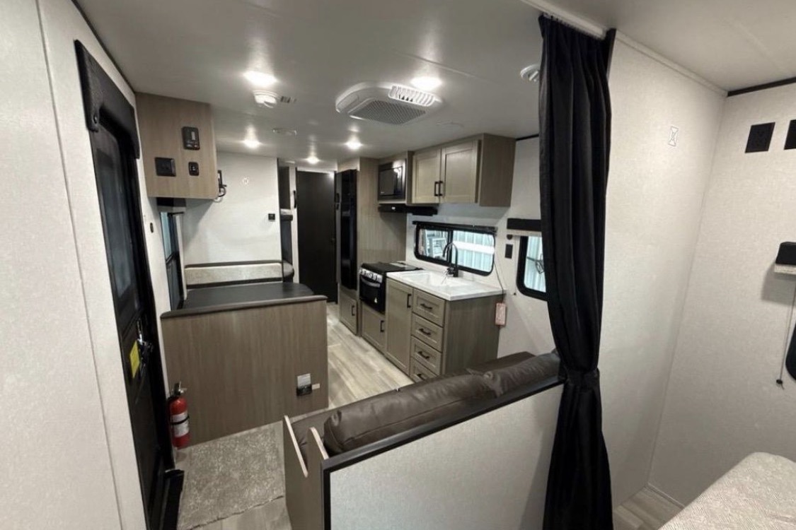 Ryan's Heartland Prowler 2600BH Travel Trailer