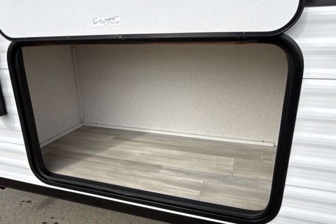 Ryan's Heartland Prowler 2600BH Travel Trailer