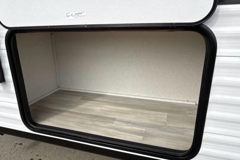 Ryan's Heartland Prowler 2600BH Travel Trailer