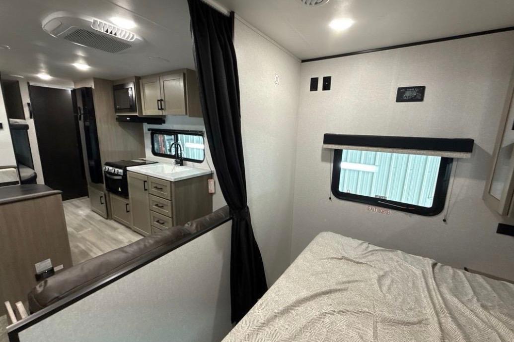 Ryan's Heartland Prowler 2600BH Travel Trailer