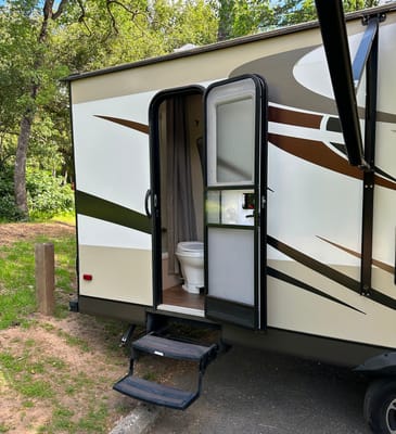 Spacious Tahoe Bunkhouse *Festival Friendly