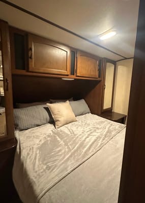 Spacious Tahoe Bunkhouse *Festival Friendly