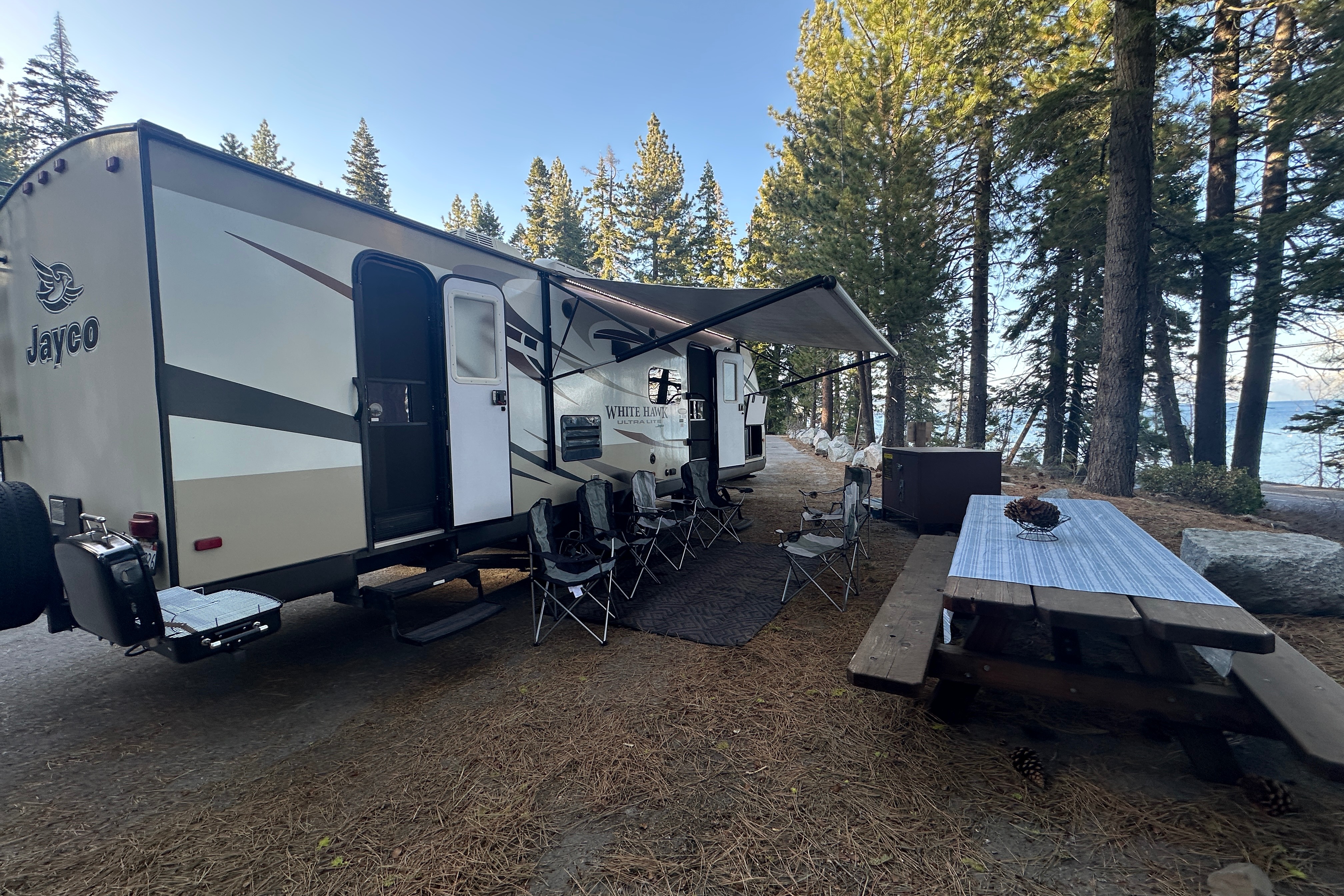 Spacious Tahoe Bunkhouse *Festival Friendly