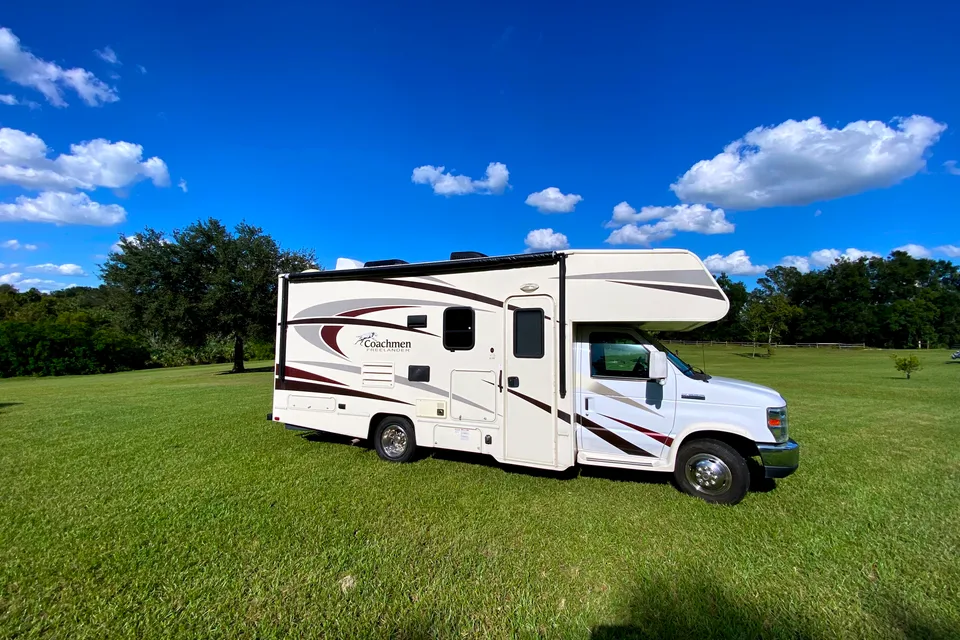 “Free Bird” Coachmen Freelander Class C