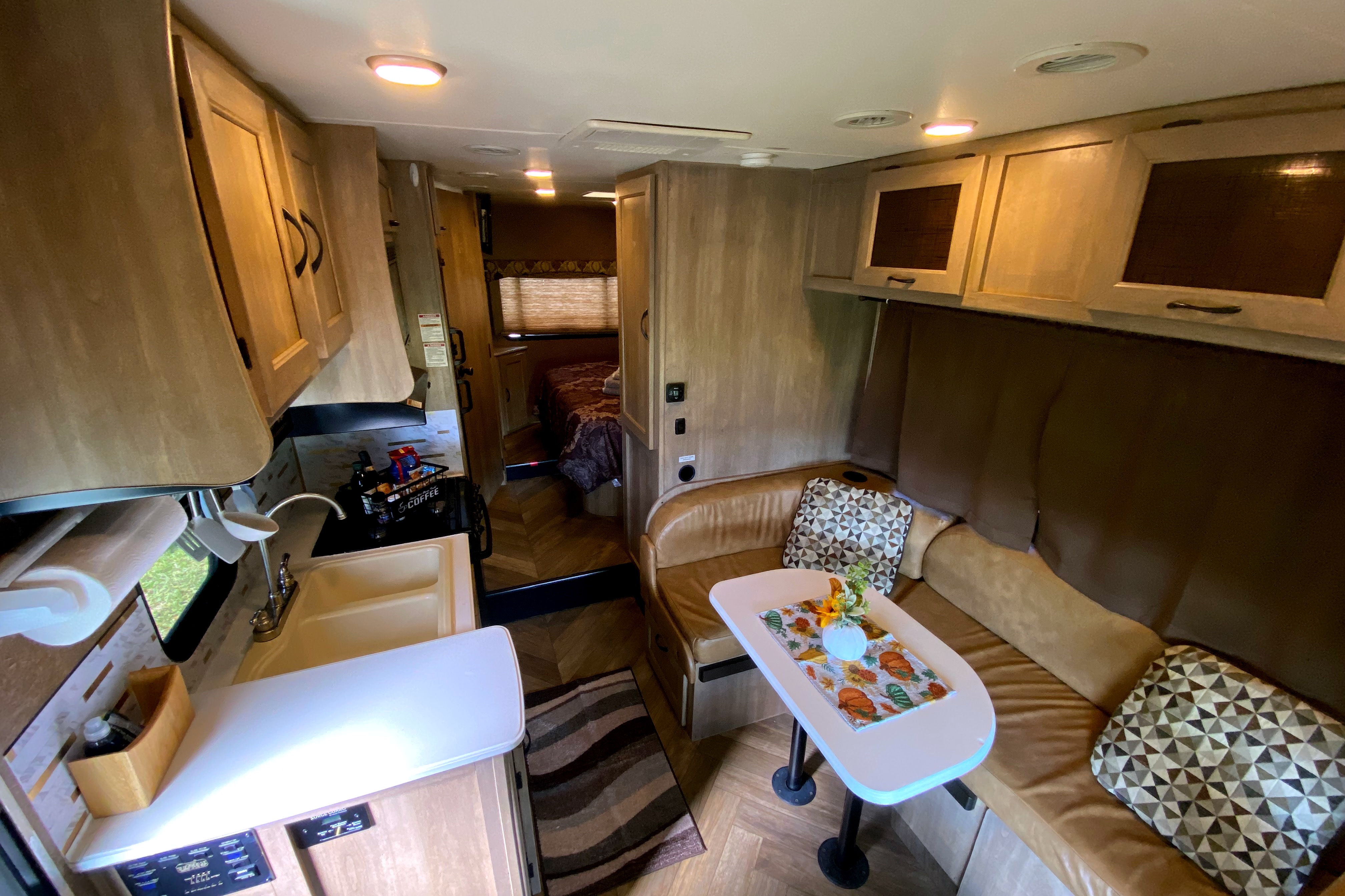 “Free Bird” Coachmen Freelander Class C