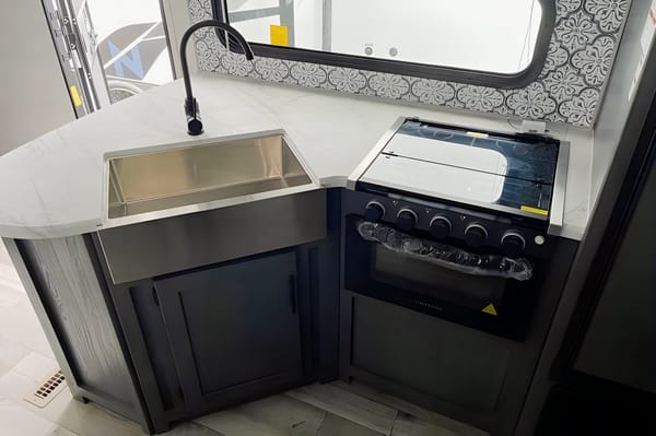 Family Travel Trailer- Dutchmen Aspen