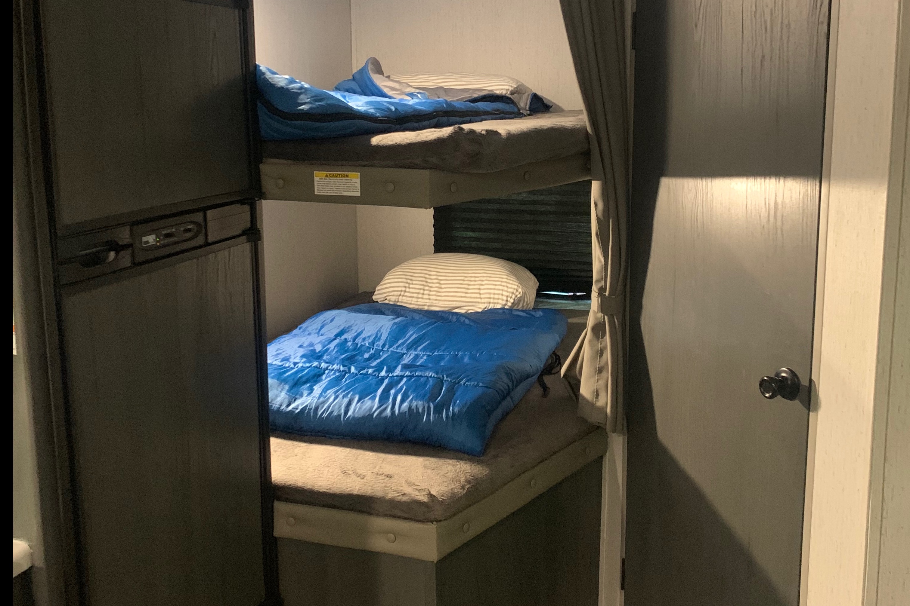 Family Travel Trailer- Dutchmen Aspen 