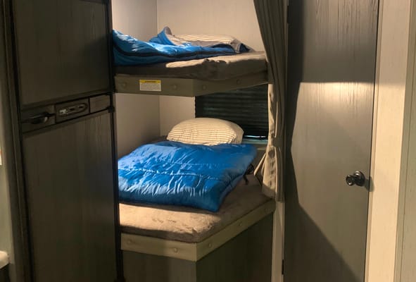 Family Travel Trailer- Dutchmen Aspen