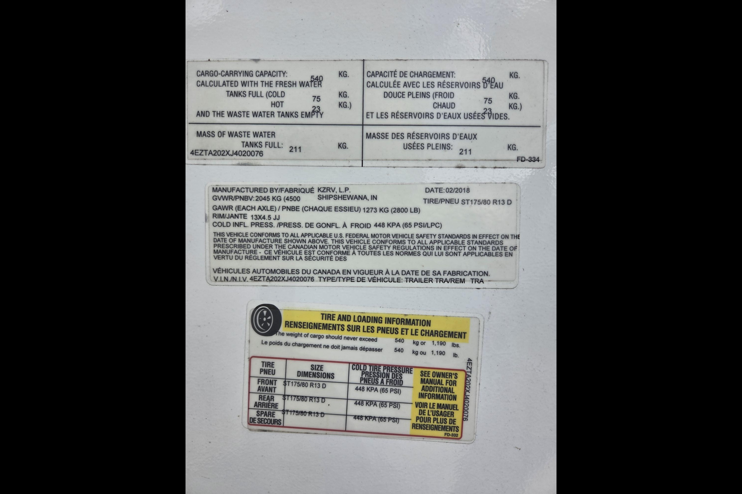 Family Trailer KZ Escape 3 Tip Out Hybrid