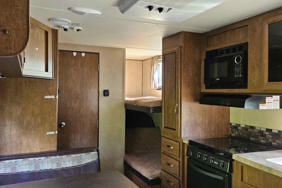 Trailer Swift