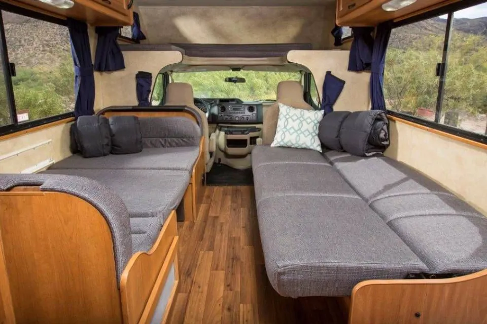 Hami’s Grand Voyager