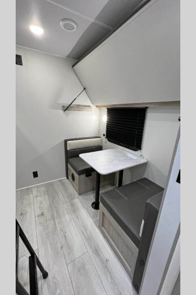 2026 East to West Della Terra 250QB- Jackson RV Rental