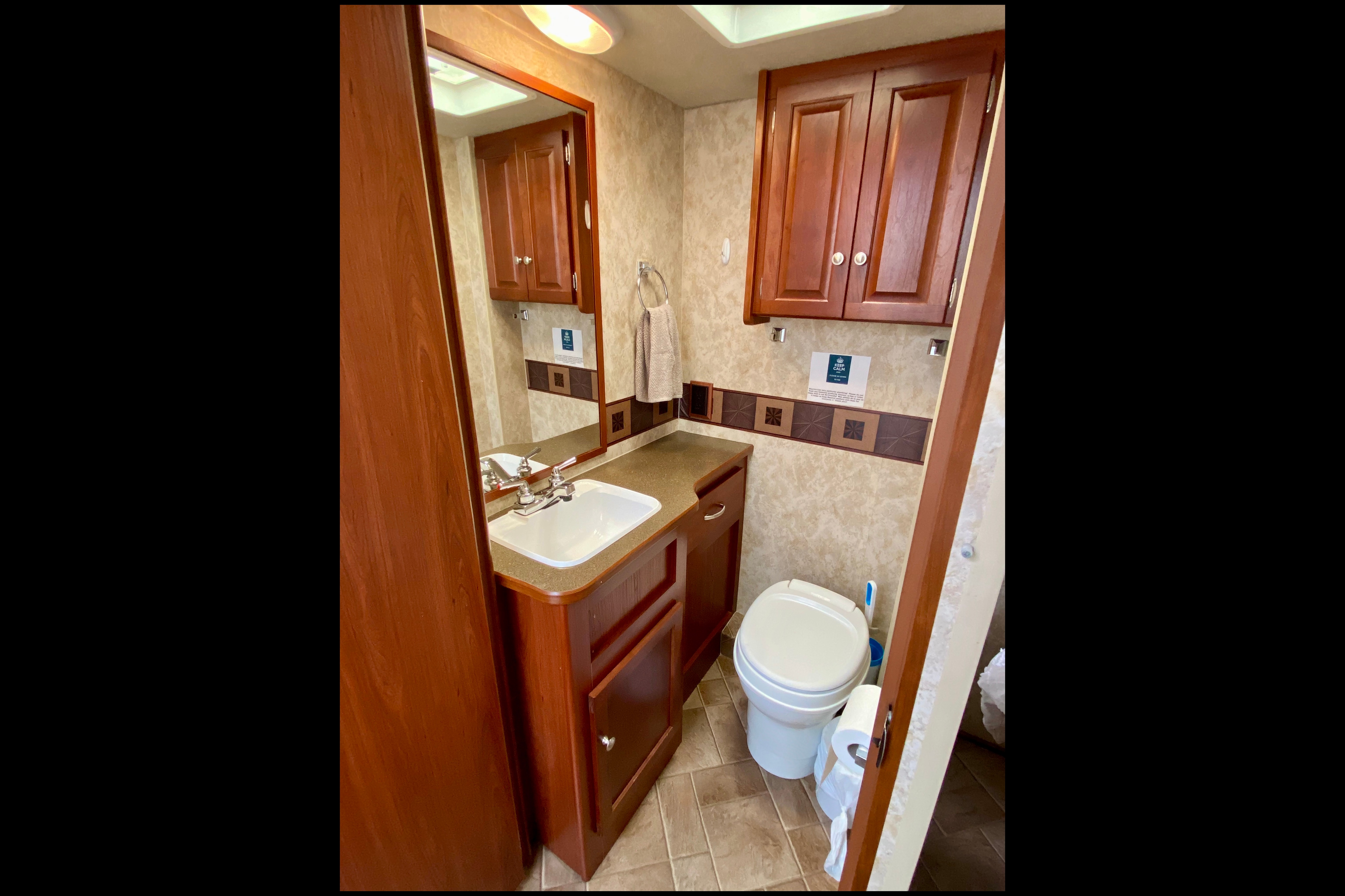 Maurice / Winnebago Access 29t