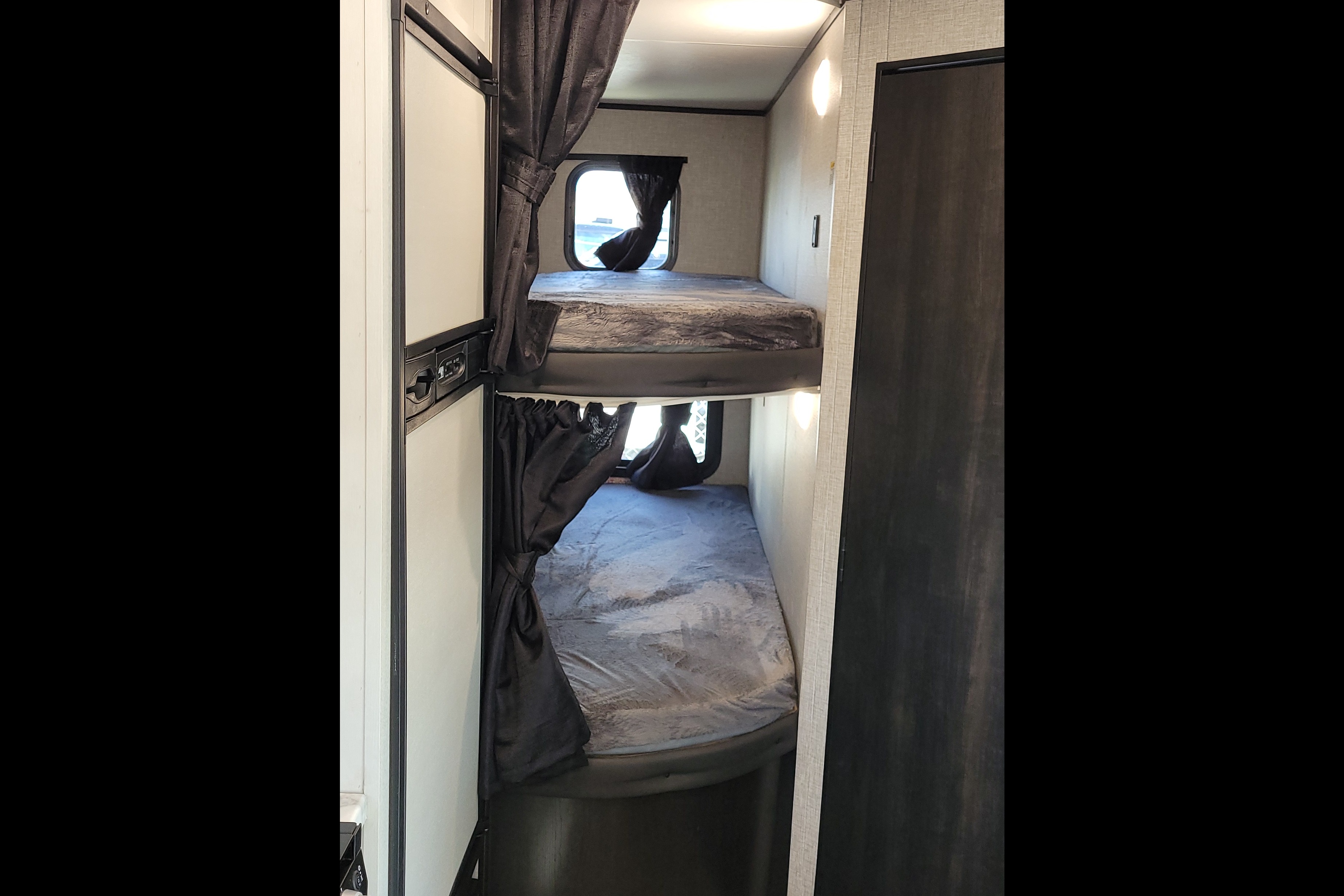 2022 Jay Flight SLX 8 | 224BHW