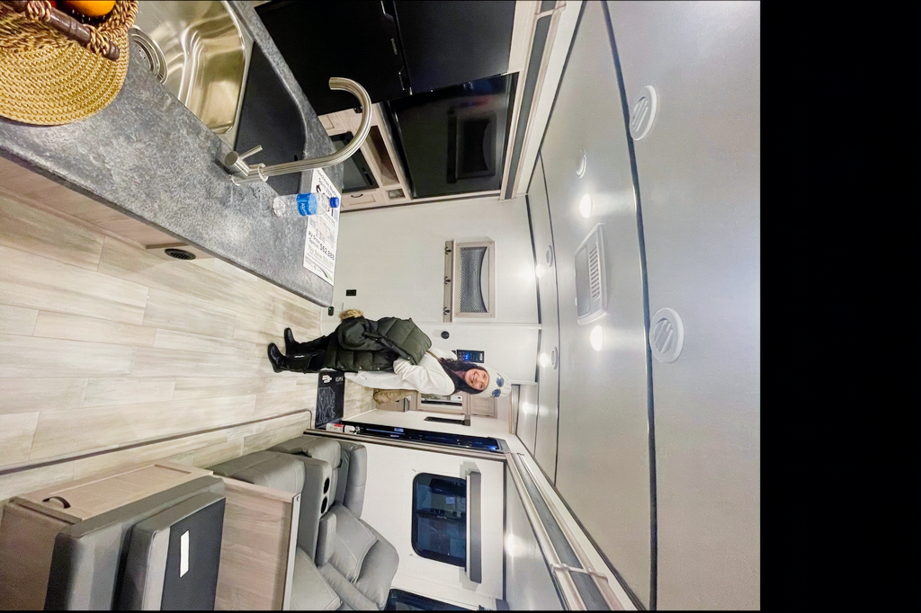 Brock's and Rhiannon’s Cozy Coachmen Northern Sprit  Travel Trailer