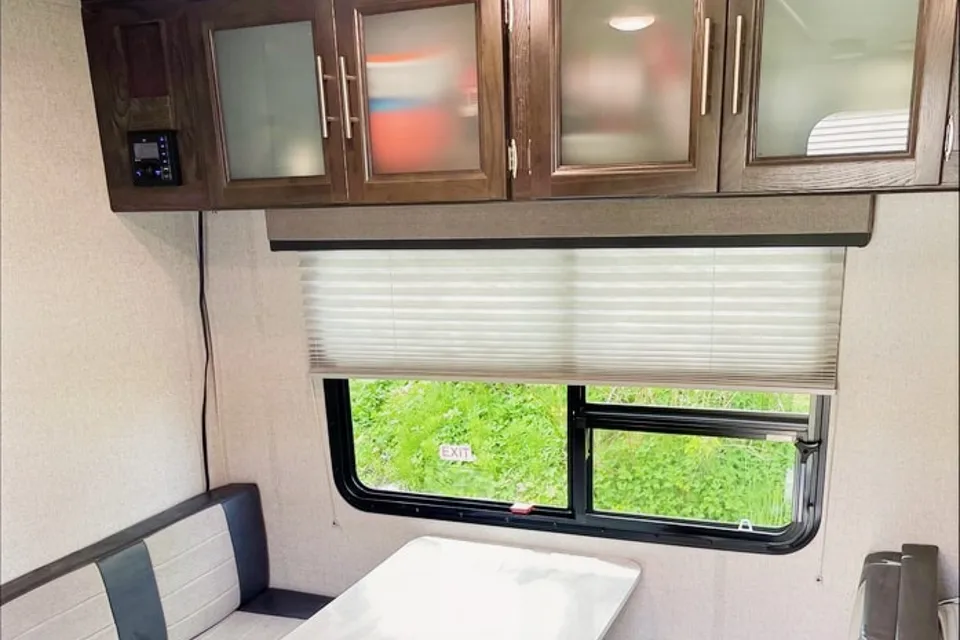 A & K - Dutchmen Kodiak Cub 175bh Travel Trailer