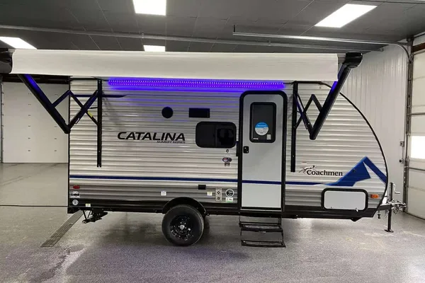 Justin's Coachmen Catalina Travel Trailer
