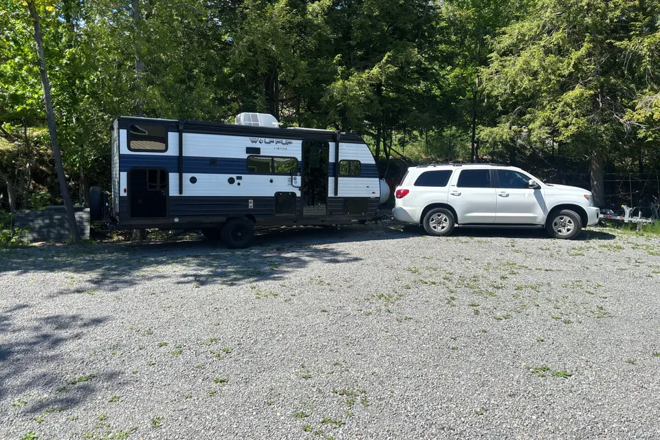 Espanola Wolf Pup limited 17JW Travel Trailer