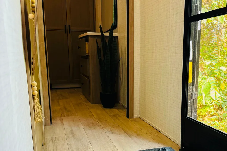 TESORITO- NO EXTRA COST FOR CLEANING, DUMPING OR PREPPING!