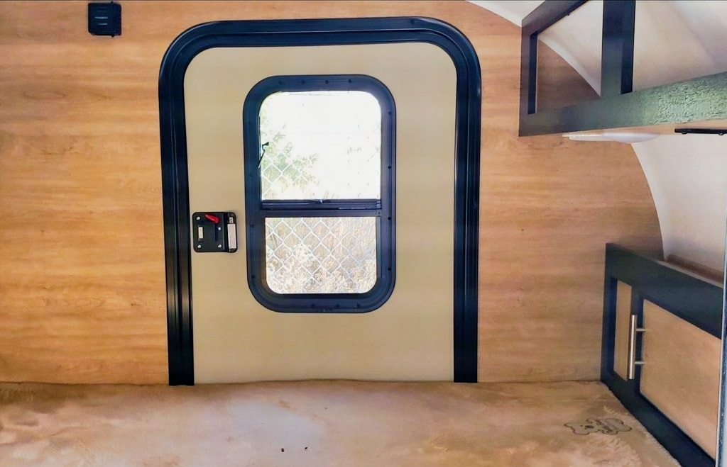 Braxton Creek 10HD Teardrop Trailer