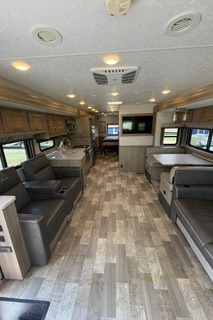 Mirada Forest River Coachmen  Class A(A-2)