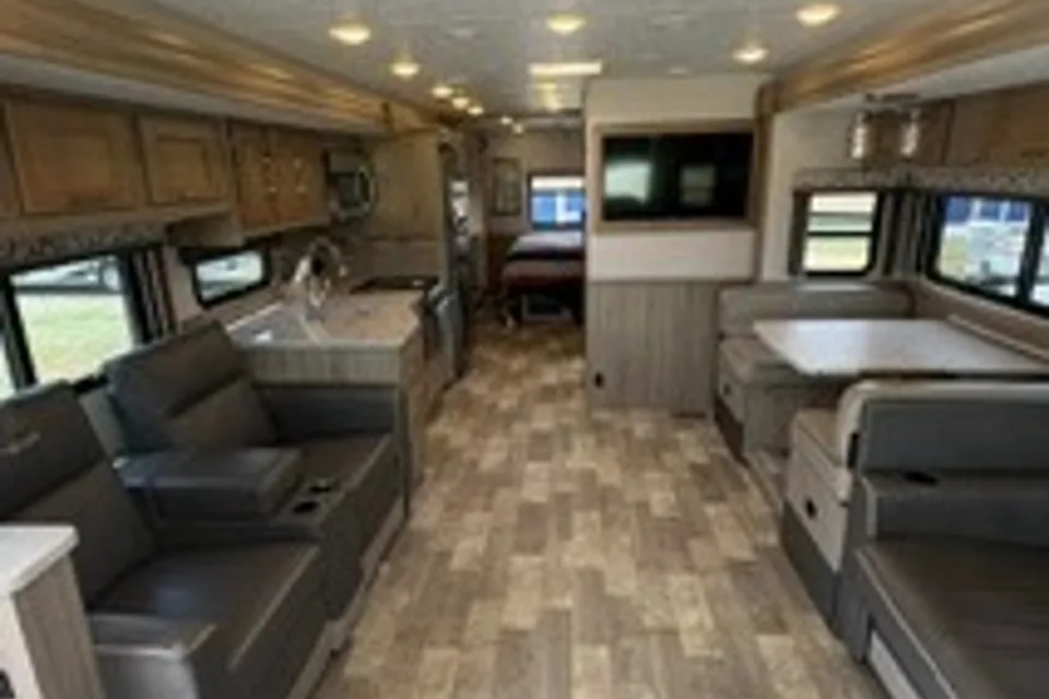 Mirada Forest River Coachmen  Class A(A-2)
