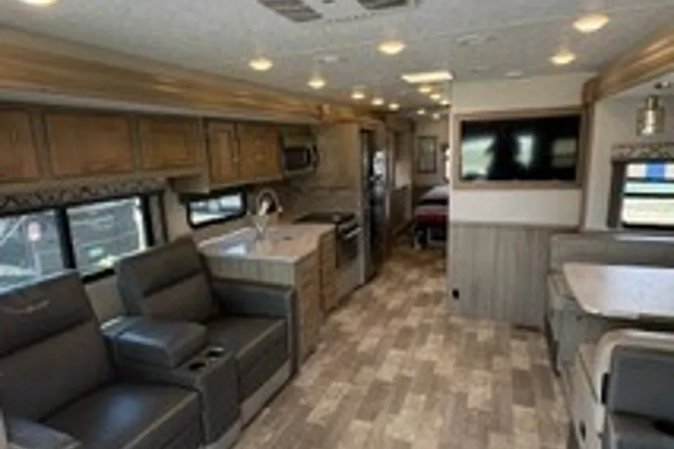 Mirada Forest River Coachmen  Class A(A-2)
