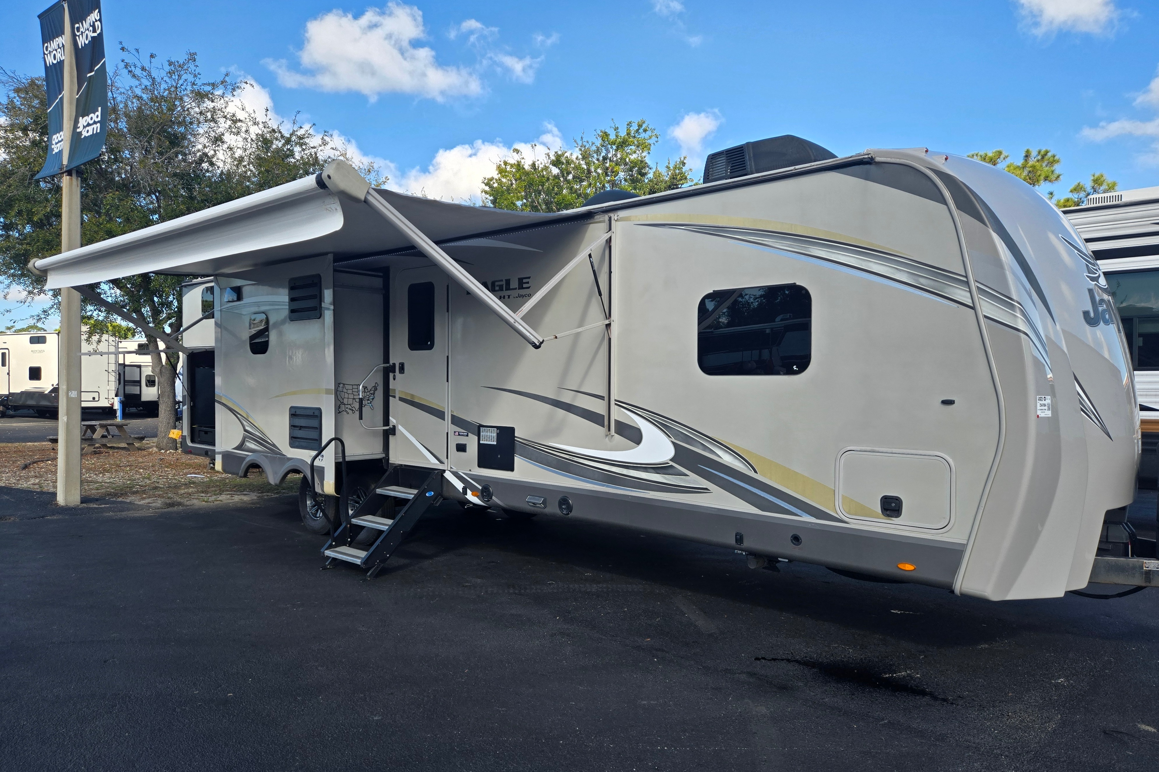2020 Jayco Eagle HT Travel Trailel/ Delivery Available