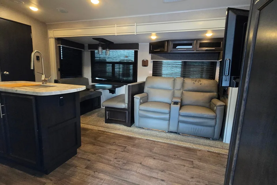 2020 Jayco Eagle HT Travel Trailel/ Delivery Available