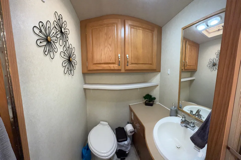 Relax Eh Embassy Class A Motorhome