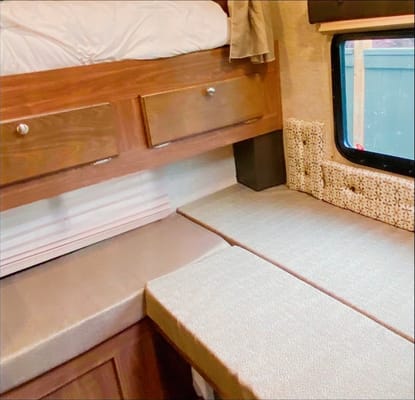 Kahrin's Palomino SS1251 backpacking edition Truck Camper