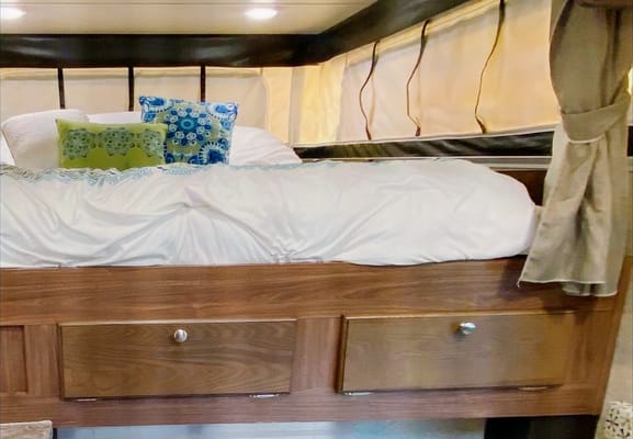 Kahrin's Palomino SS1251 backpacking edition Truck Camper