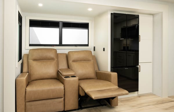 Luxury Brinkley Bunkhouse Basecamp | Delivered & Setup in San Diego
