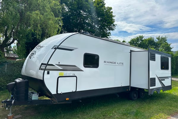 Highland ridge Open range 262 rl lite Travel Trailer